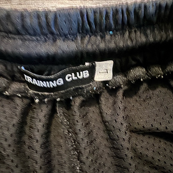 Training Club Athletic Black Mesh Shorts - Picture 3 of 3